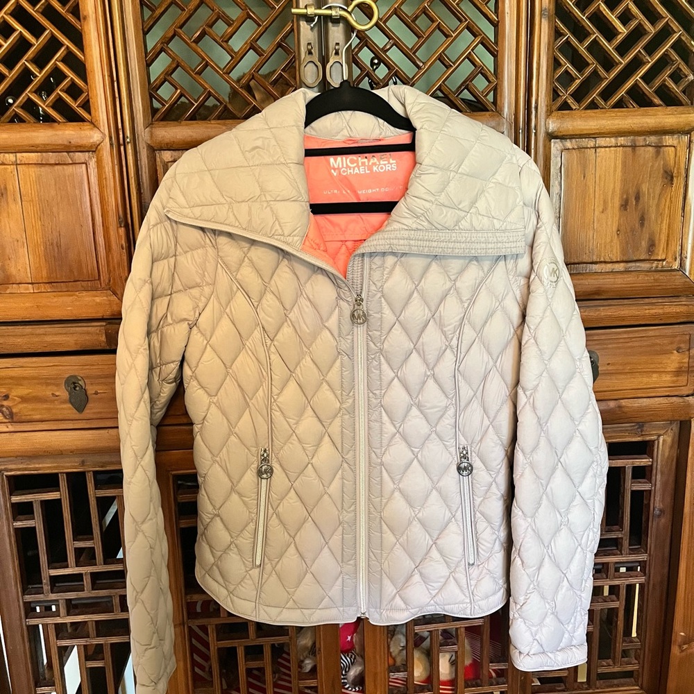 MICHAEL KORS FITTED QUILTED PUFFER JACKET SIZE SMALL WOMENS NWOT
